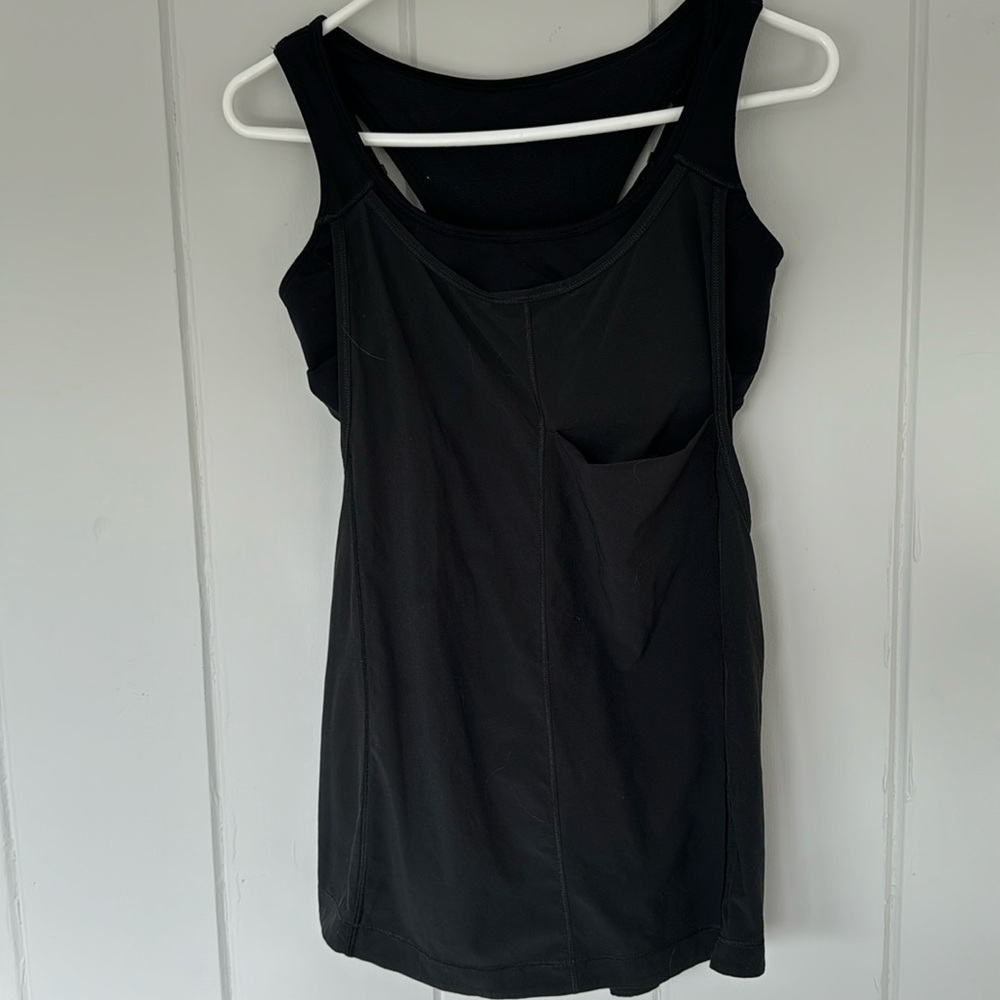Lululemon tank with built in sports bra